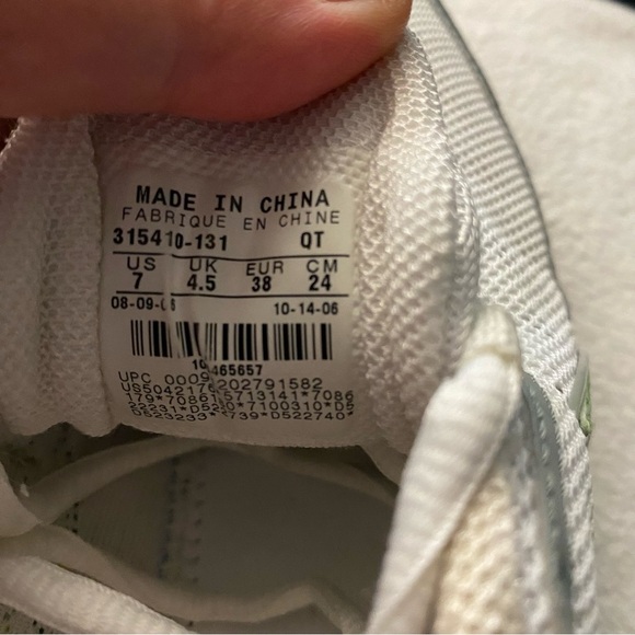 Nike air max 360 Vintage White And Green Colour Way women’s running shoes size 7 - Picture 8 of 8